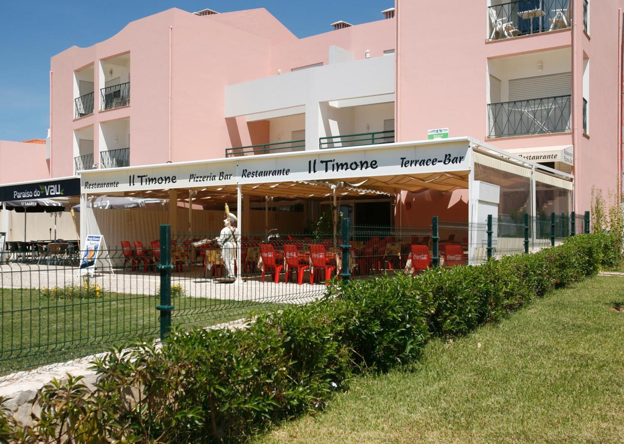 Apartamentos Coral Do Vau Portimão Exteriör bild