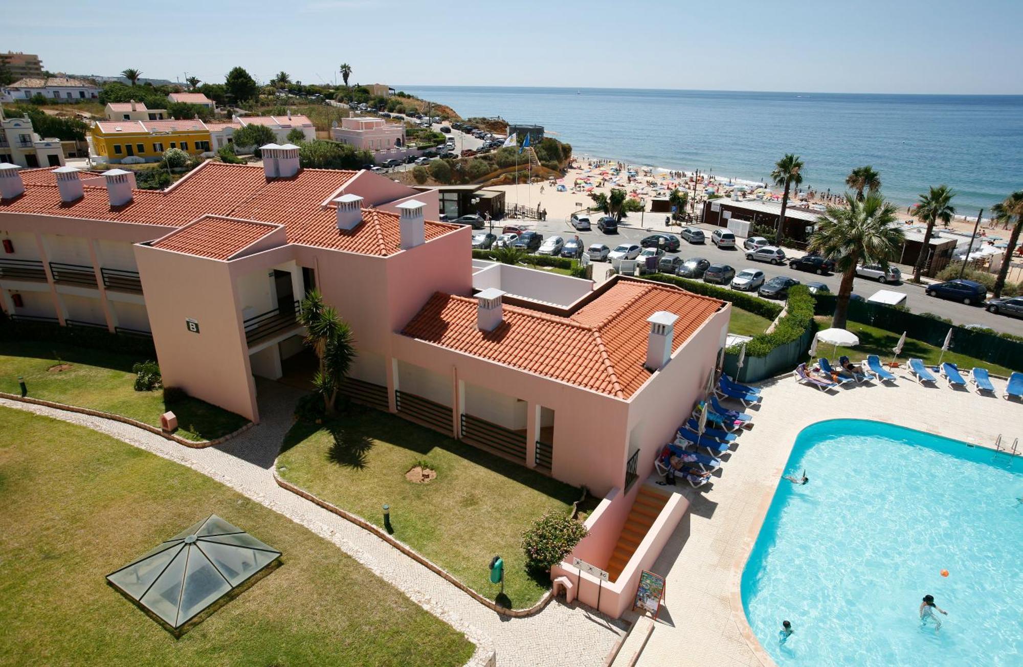 Apartamentos Coral Do Vau Portimão Exteriör bild