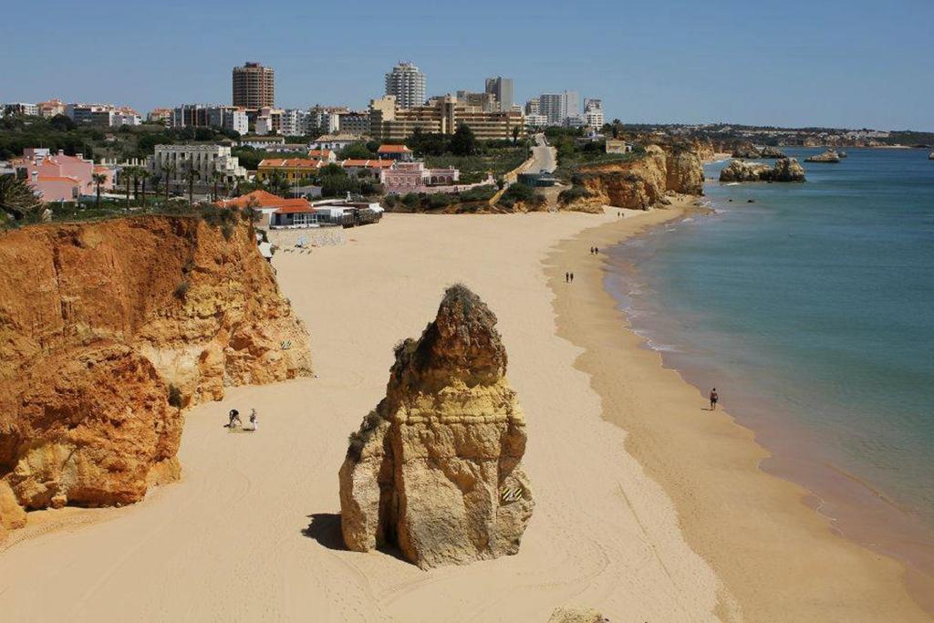 Apartamentos Coral Do Vau Portimão Exteriör bild