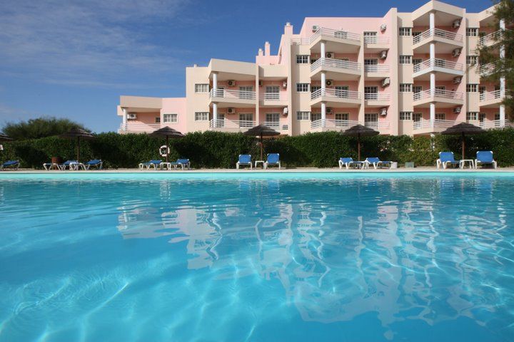 Apartamentos Coral Do Vau Portimão Exteriör bild