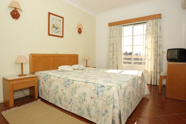 Apartamentos Coral Do Vau Portimão Exteriör bild