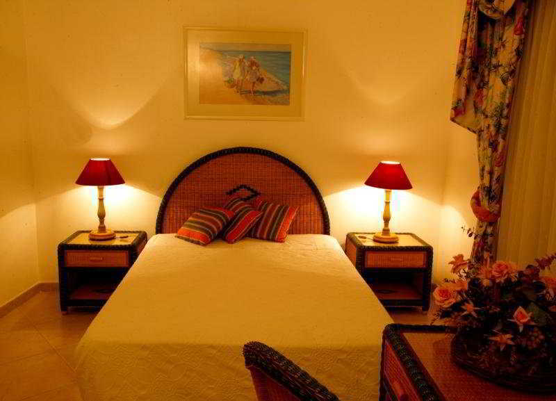 Apartamentos Coral Do Vau Portimão Exteriör bild